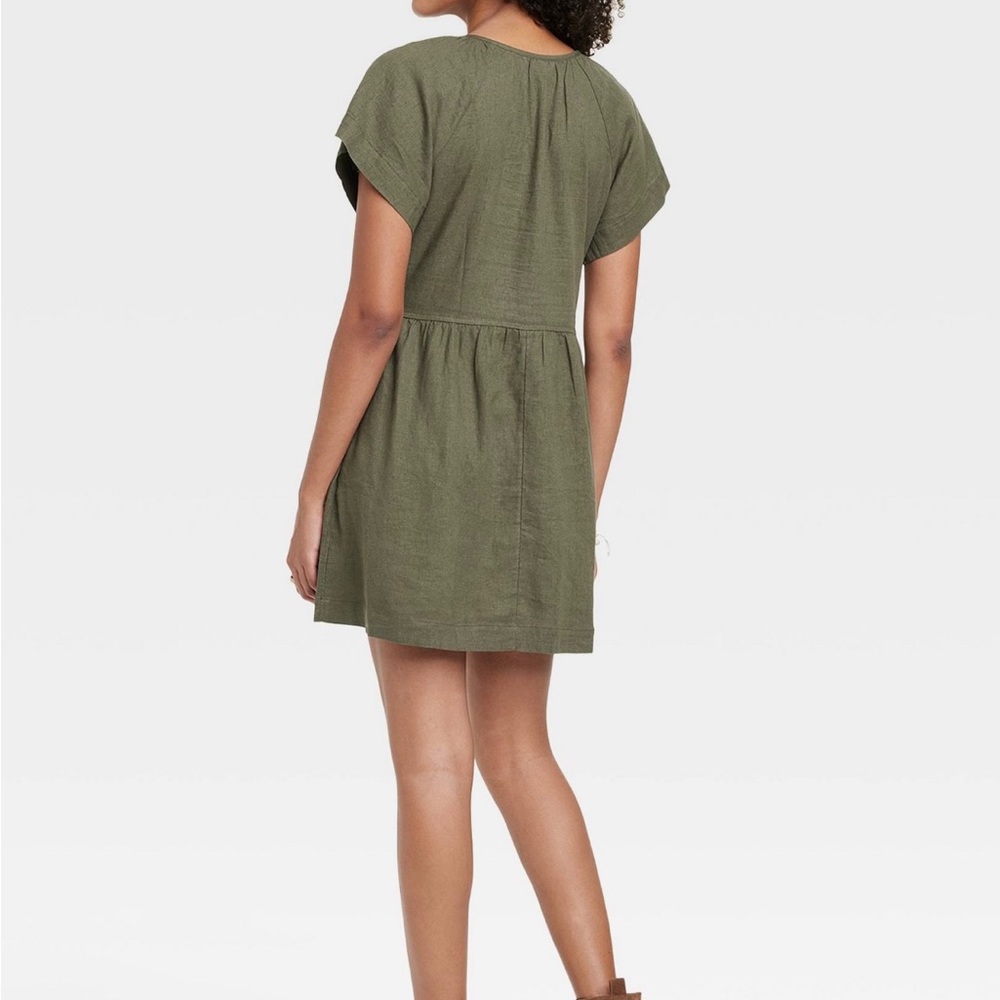 Women’s Short Sleeve Mini Shift Dress-Olive Green